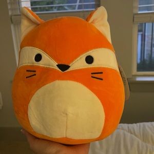 BNWT James Squishmallow 8 inch